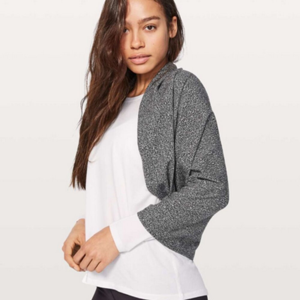 Lululemon Vinyasa Scarf Heathered Black Gray Snap Convertible Infinity Wrap O/S